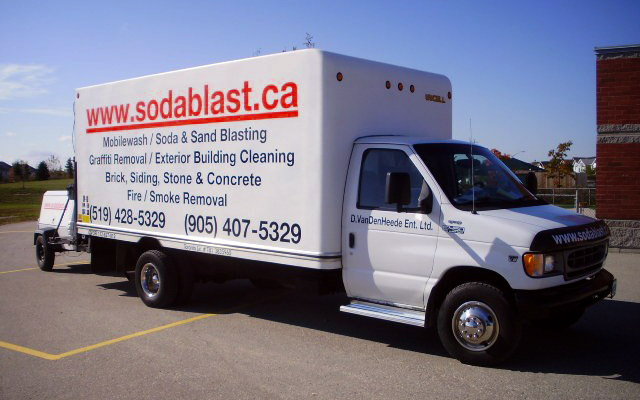 Sodablast mobile specialty cleaning truck